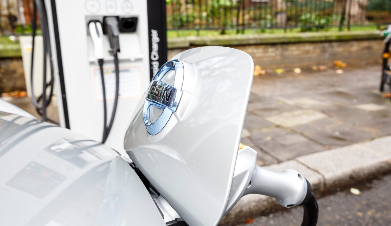 Quanto Costa Ricaricare Auto Elettrica Quattroruote