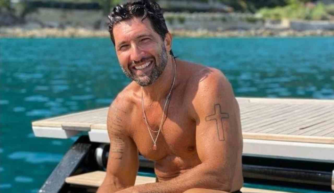 Walter Nudo Dopo I Gravi Problemi Di Salute Torna A Girare L Italia Con Una Compagna Speciale