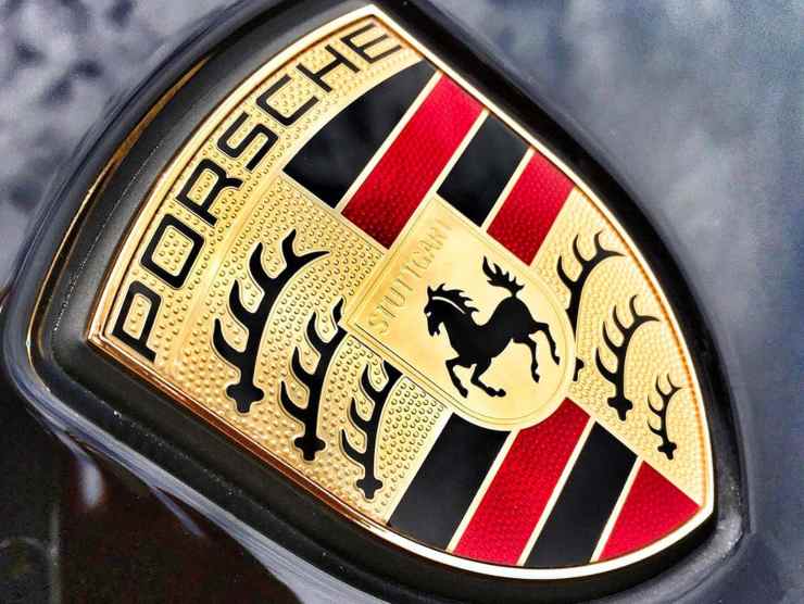 Ferrari Porsche cavallino rampante storia