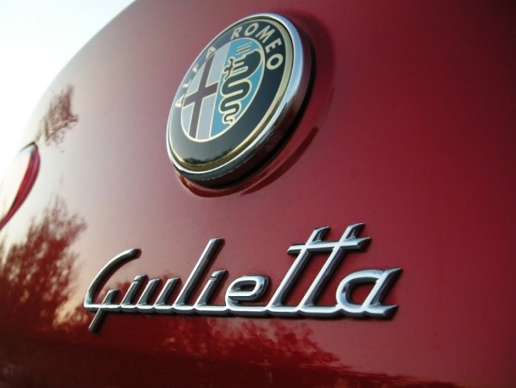 Alfa Romeo Lancia mercato Giulietta Delta