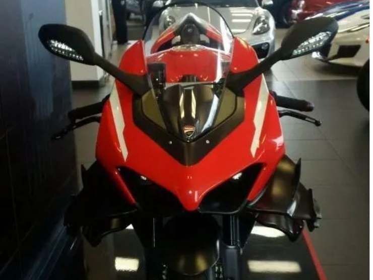 Ducati Superleggera V4 (James Edition)