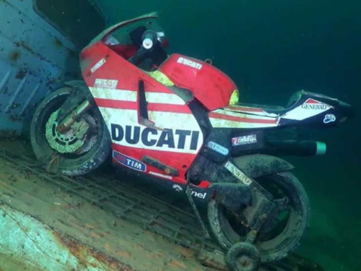 Ducati inabissata (web source)