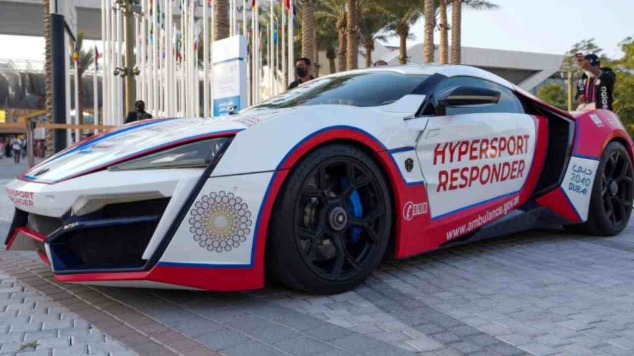 Ambulanza velocissima a Dubai (Web source)