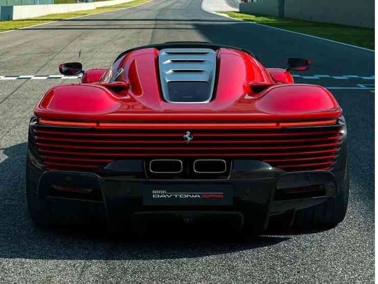 Ferrari Daytona SP3 (James Edition) 2