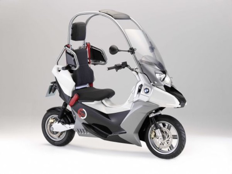 BMW scooter 22_04_2022 Quattromania