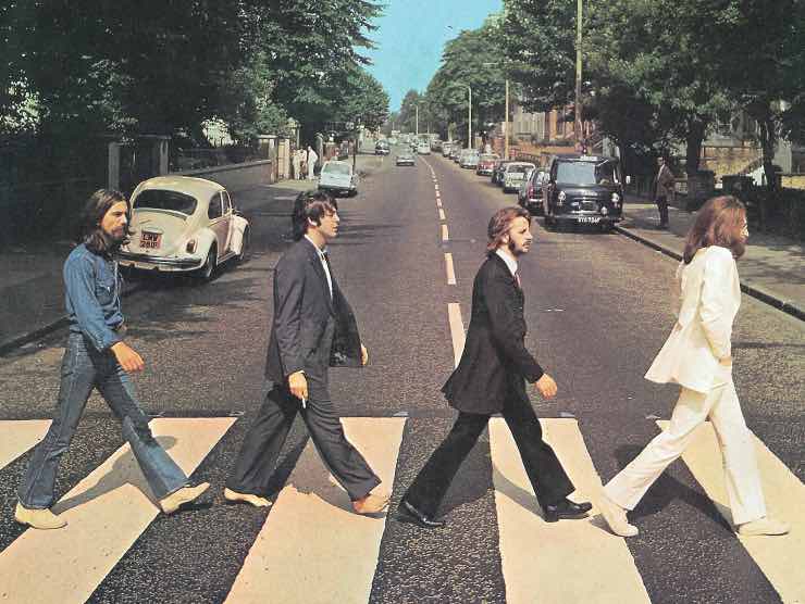 Beatles sulle strisce The Times 01_04_22 Quattromania
