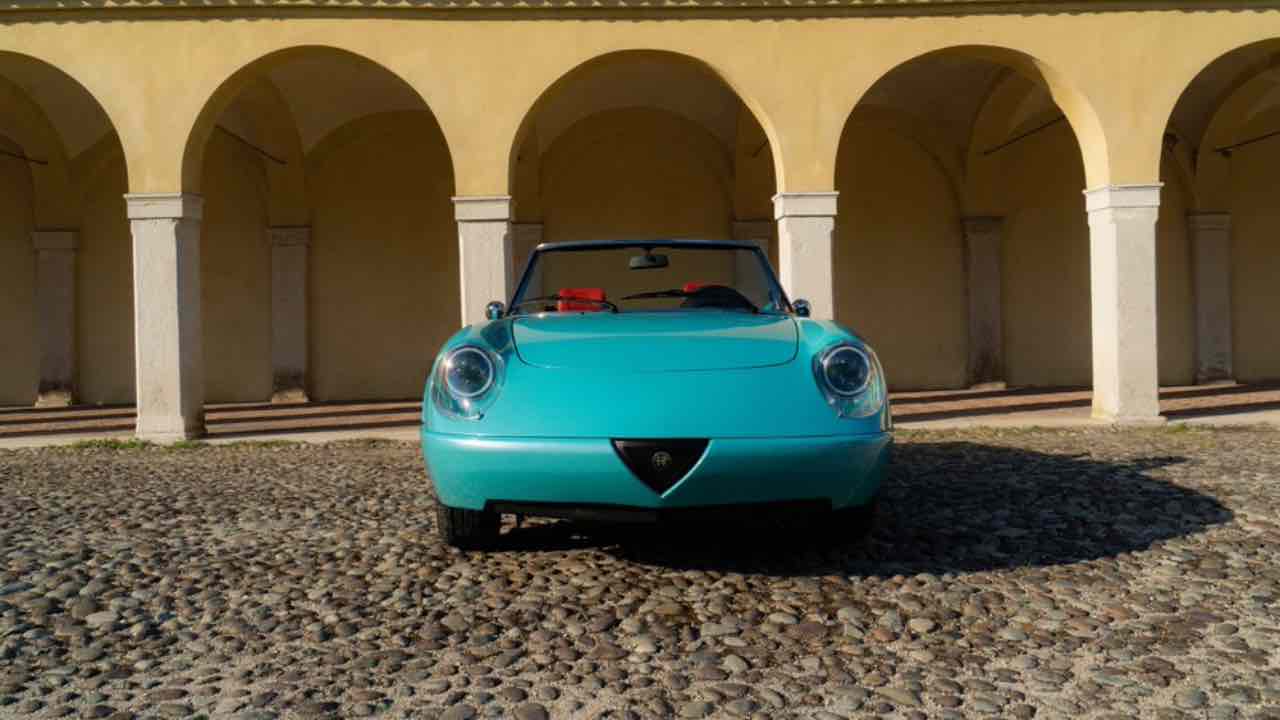 Alfa Rome Duetto Garage Italia