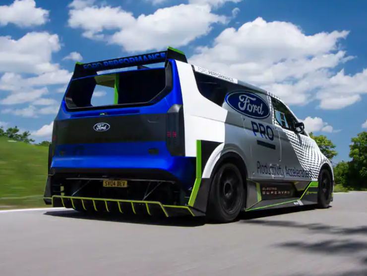 Ford Supervan (Web source) 7 luglio 2022 quattromania.it