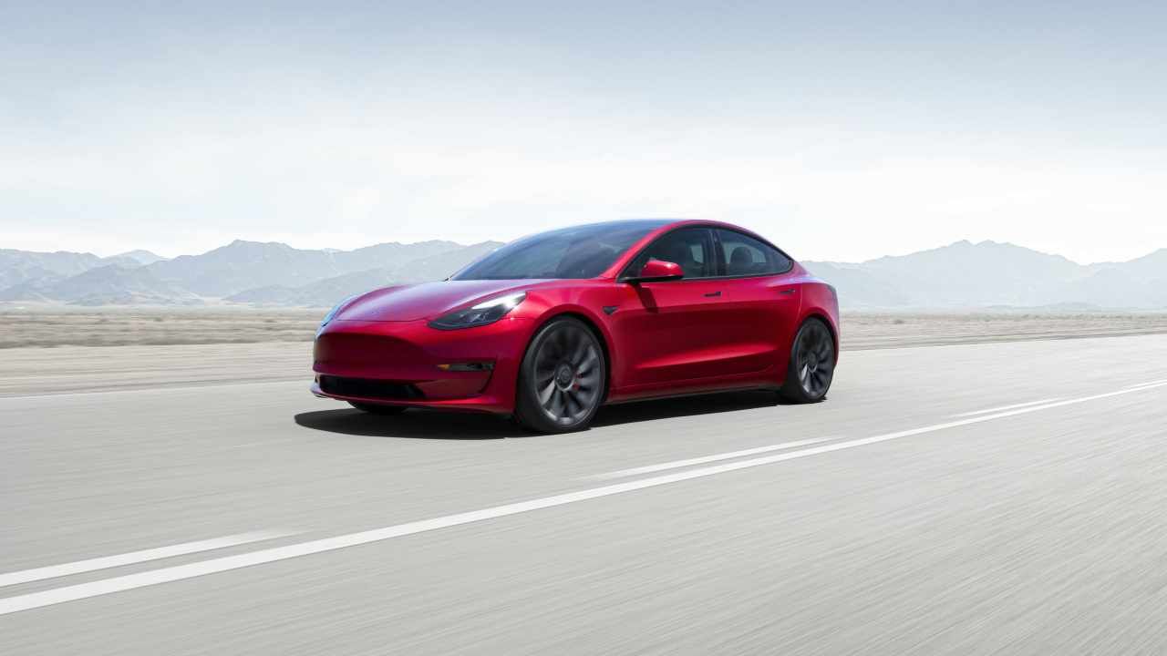 Tesla (web source) 31.7.2022 quattromania