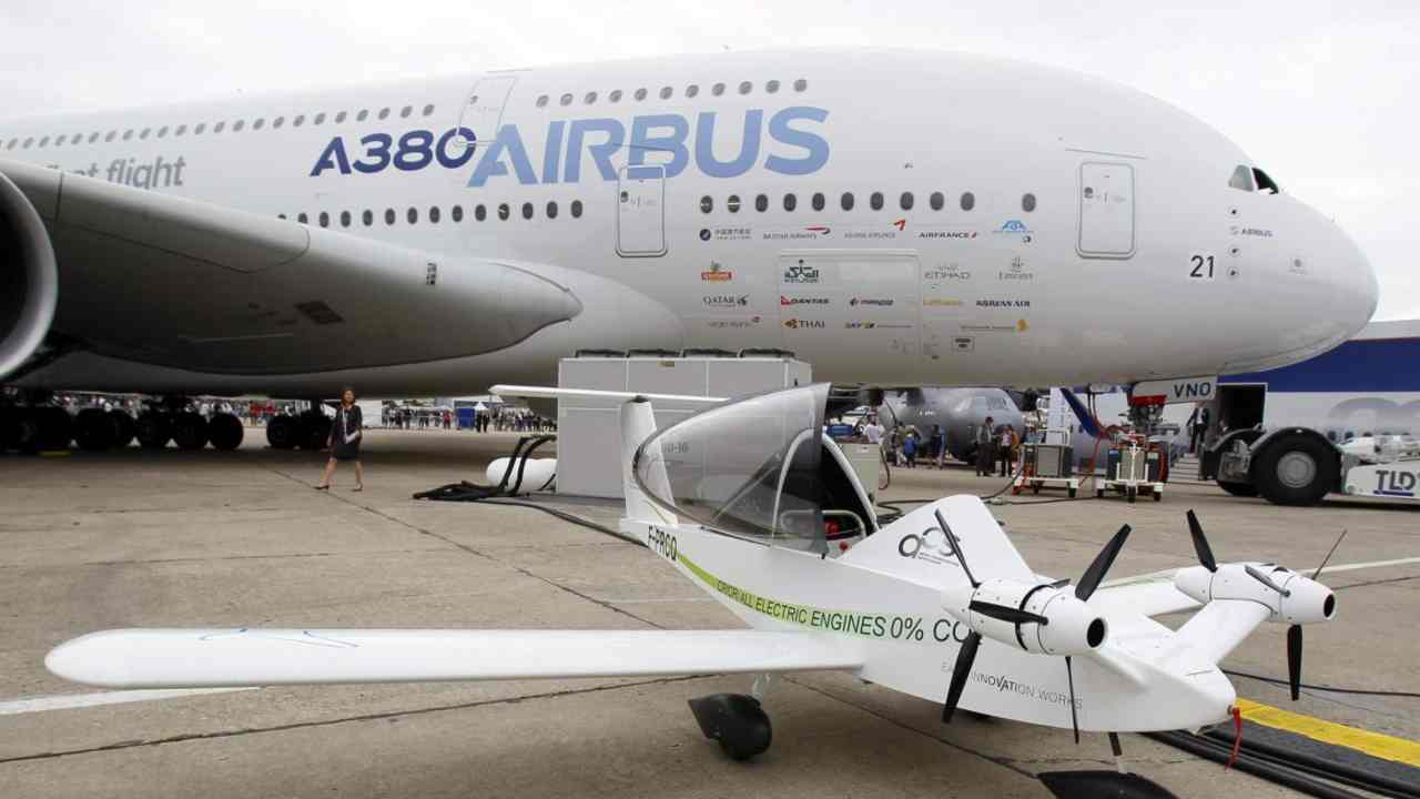 Airbus con carburante a olio di casa