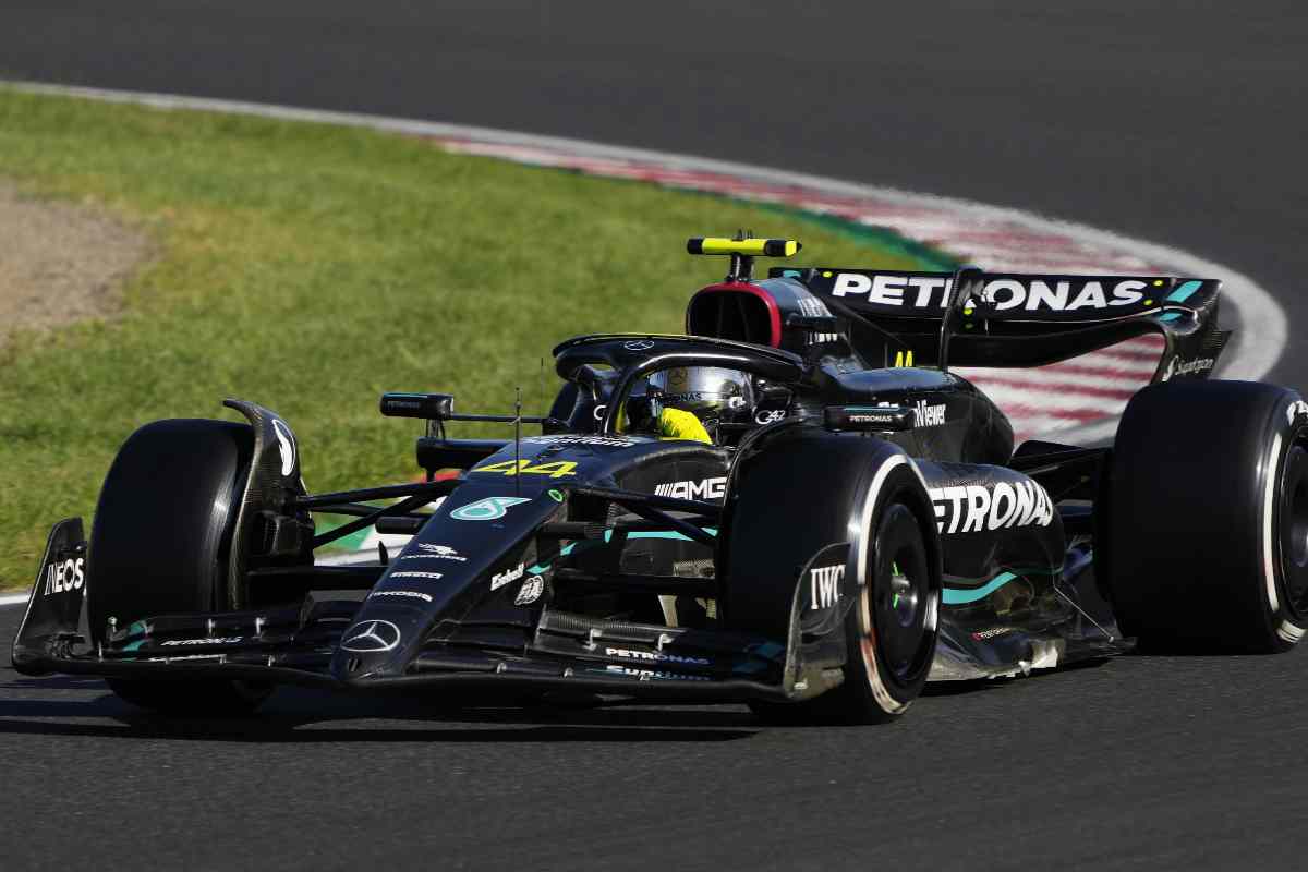 F1 Mercedes fa sognare l'Italia