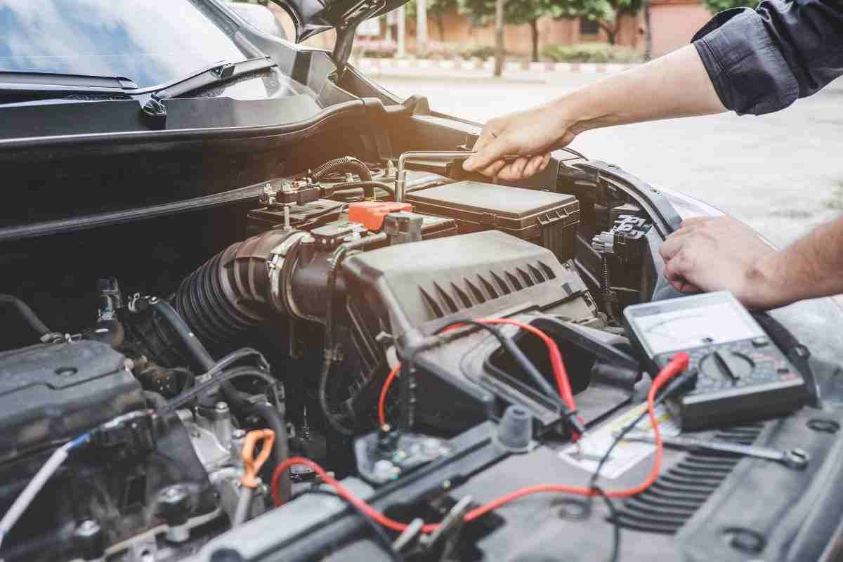 Auto elettriche, c'è un nuovo motore rivoluzionario: con questa soluzione può battere benzina e diesel