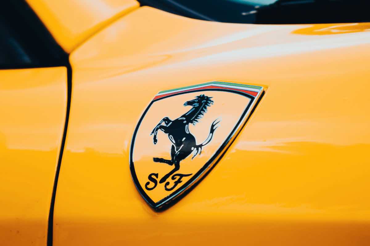Direste mai che sotto questa carrozzeria si nasconde una Ferrari?