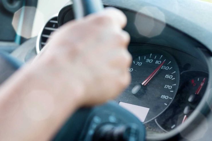 Truffa auto chilometraggio ridotto